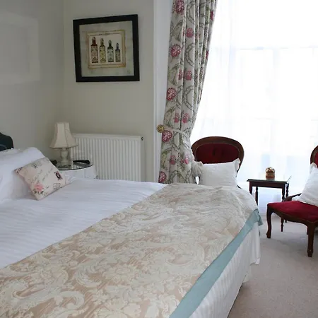 Holmwood House Guest Guest house 4*