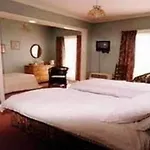 Holmwood House Guest 4*