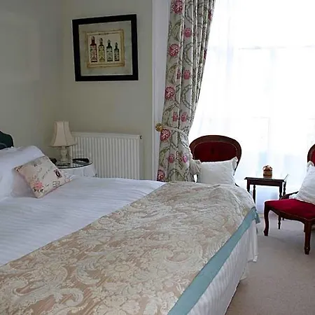 Holmwood House Guest Affittacamere 4*