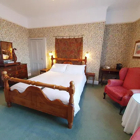 Holmwood House Guest York