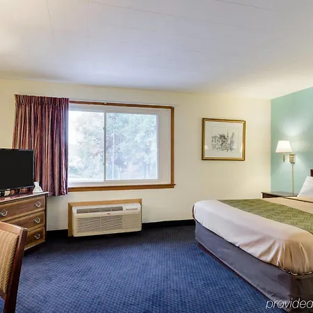 Holmwood House Guest 4*