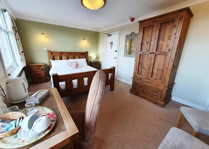 Holmwood House Guest 4* York