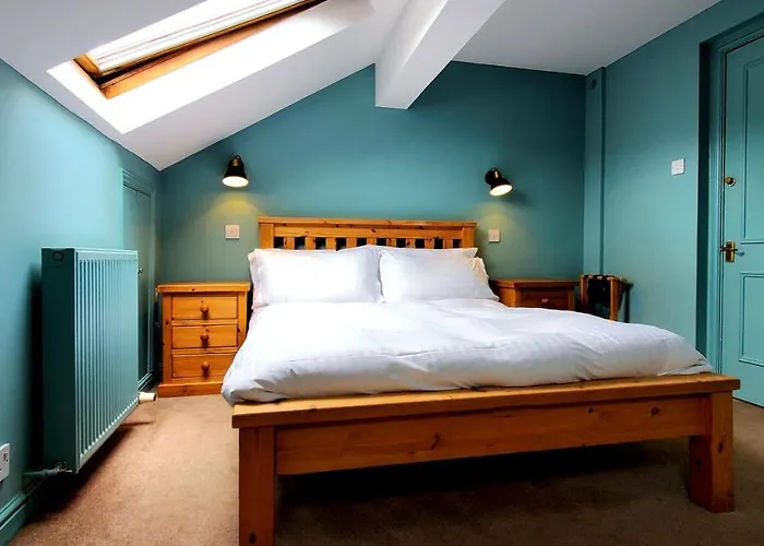 Holmwood House Guest York