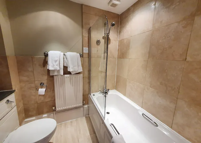 Maison d'hôtes Holmwood House Guest 4*